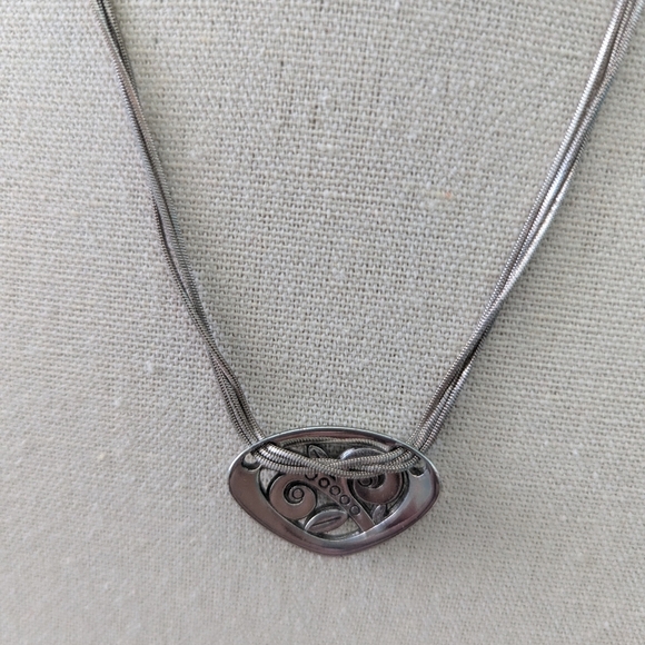 Brighton Retired Eves Delight - Picture 4 of 4